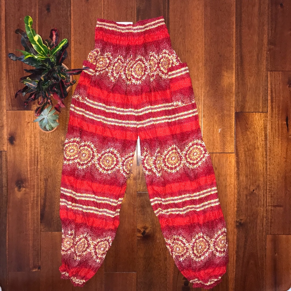 Loose Patterned Pants